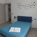 Titti's House - Parcheggio Custodito In Garage Gratis Apartment *