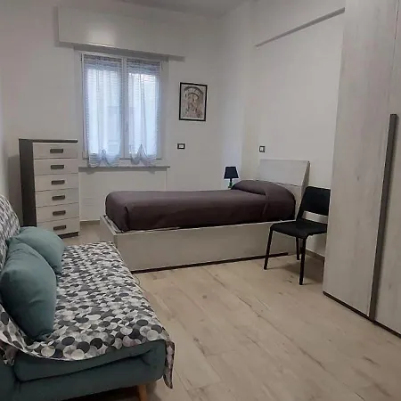 Titti's House - Parcheggio Custodito In Garage Gratis 公寓 热那亚