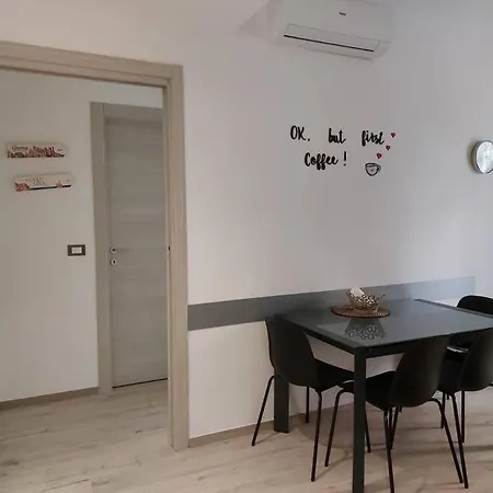 Titti's House - Parcheggio Custodito In Garage Gratis *