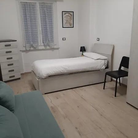 Titti's House - Parcheggio Custodito In Garage Gratis Appartamento