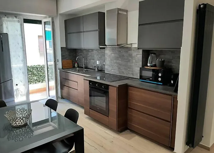 Titti's House - Parcheggio Custodito In Garage Gratis